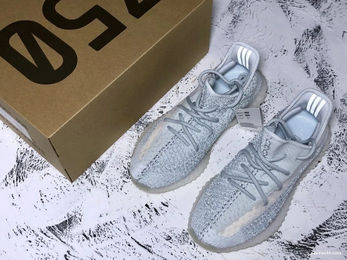 350 FW5317 Reflective Cloud Boost V2 White Yeezy Adidas 0817